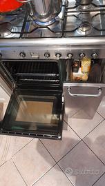 Cucina a gas con forno