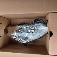 Faro anteriore destro peugeot 3008 prima serie