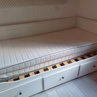 Letto IKEA (con secondo letto a scomparsa)
