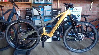 Olympia Stealth 900Wh