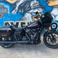 Harley-davidson Low Rider ST VIVID BLK/BLK TRIM