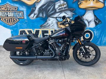 Harley-davidson Low Rider ST VIVID BLK/BLK TRIM