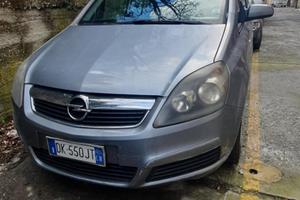 Opel zafira 1.9 CDTI