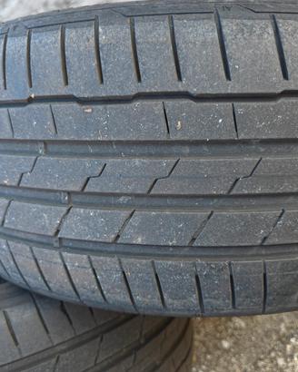 Coppia pneumatici estivi Hankook Ventus 