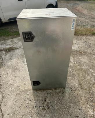 Armadio metallico Bawer per quadro elettrico