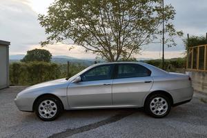 Alfa Romeo 166 2.4 JTD cat Distinctive Unico Propr