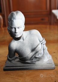 Busto femminile Moderno "Amilcare Santini"