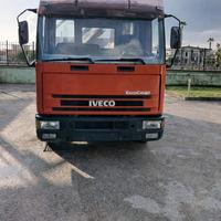IVECO EUROCARGO 75/15 con gru amco veba