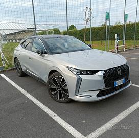DS4 E-Tense Rivoli 225cv-Full (Matrix+Tetto Apr.)