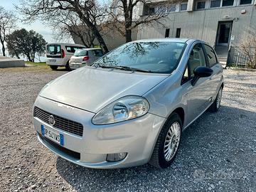 Fiat grande Punto 1.2 benzina neopatentati