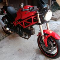 Ducati monster 695