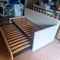 Letto con doppia rete singola