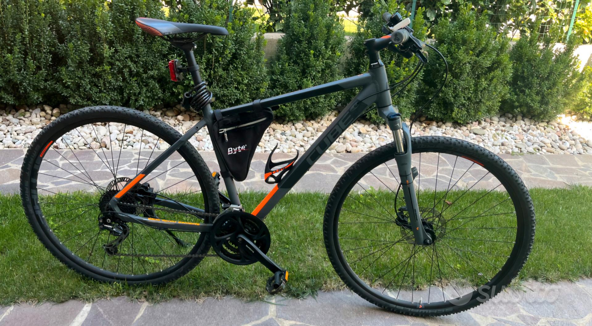 Acquista Portabicchieri per bici Portabottiglie per bicicletta da montagna con tazza fissa resistente agli urti e resistente al carico in Italia a partire da 2.59