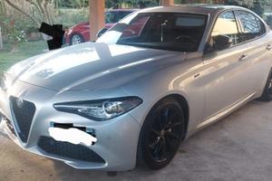 Giulia 2.2d 190cv