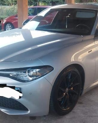 Giulia 2.2d 190cv