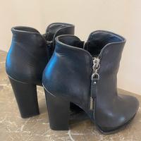 Tronchetti in vera pelle taglia 40