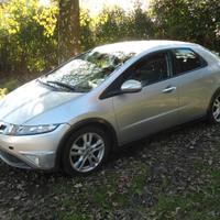 Honda Civic 1.8i benzina - 2010