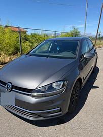 Volkswagen Golf 7 1.0 TSI 110 CV Business Edition
