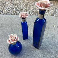 Vasi decorativi in vetro blu cobalto