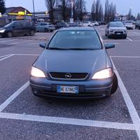 Opel Astra 1.4 benzina