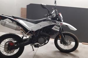 moto ksr  tr 125 x