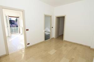 4 LOCALI A SERRAVALLE SCRIVIA