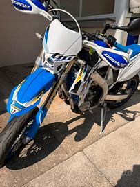 TM SMR 450 fi es supermotard