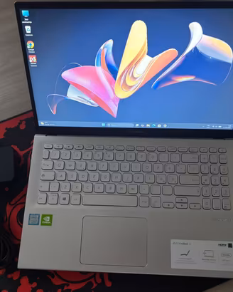 ASUS Vivo book Core i7 MX230 12/256