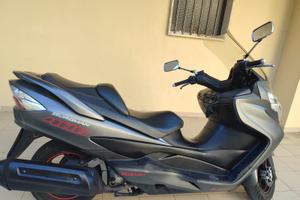 Moto suzuki Burgman