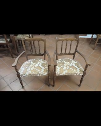 Coppia di antiche poltroncine