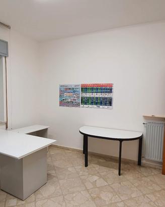 arredo mobili studio ufficio, scrivanie sedie