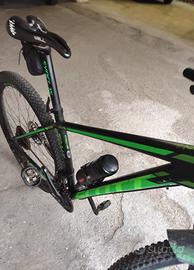 mtb 29 scott scale 930 taglia M.  