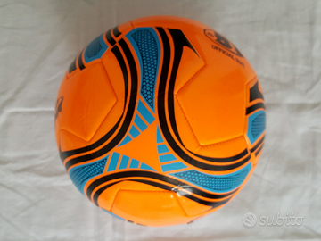 Pallone in cuoio arancio - Nuovo