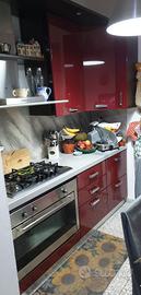 Cucina componibile laccata ciliegio