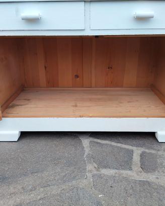 mobile in legno