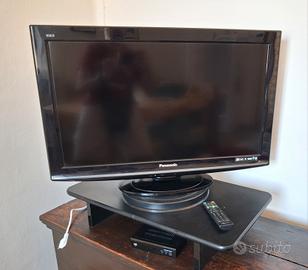 Televisore Panasonic  TX-L32X10E 32 pollici nero