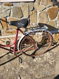 vecchia bici da donna - vintage