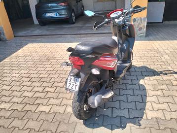 scooter50 crox
