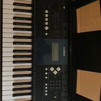 YAMAHA PSR E333