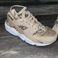 nike huarache leopardate