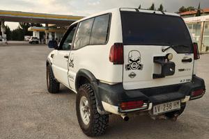 Nissan Terrano 2 97