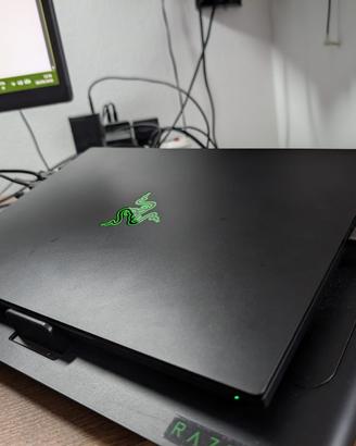 Razer Blade 14  – Ryzen 9 5900HX / RTX 3070