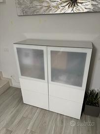 Mobile Ikea Bershka
