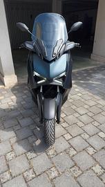 Xmax 300 Tech Max