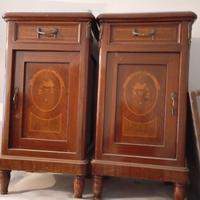 comodini in stile liberty