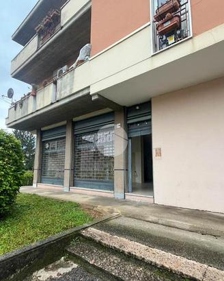 NEGOZIO A BOTTICINO