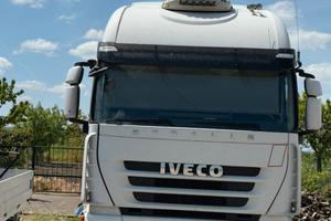 Iveco stralis 500