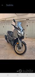 Xmax 125 anno 2021 tech max