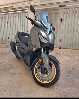 Xmax 125 anno 2021 tech max