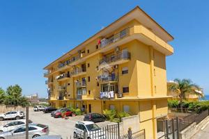3 LOCALI A TERMINI IMERESE